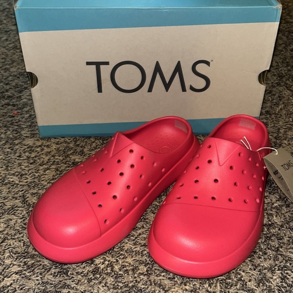 Tom’s Raspberry Perforated Mule Womens Size 7 - Picture 4 of 10